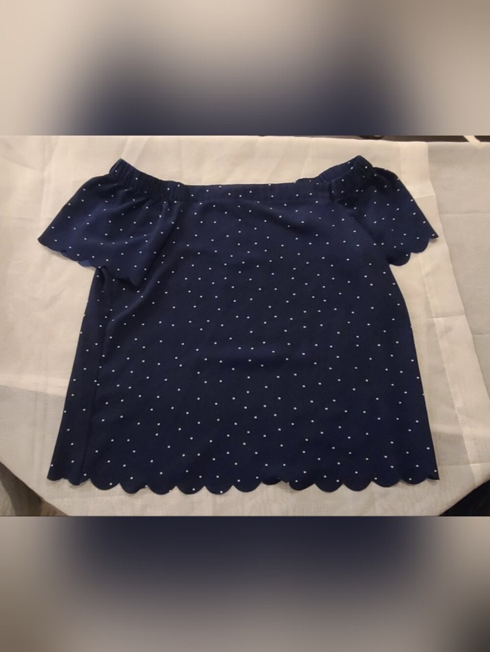 Elle Navy Off The Shoulder Flutter Sleeves Top White Polka Dot, Medium - Picture 7 of 13